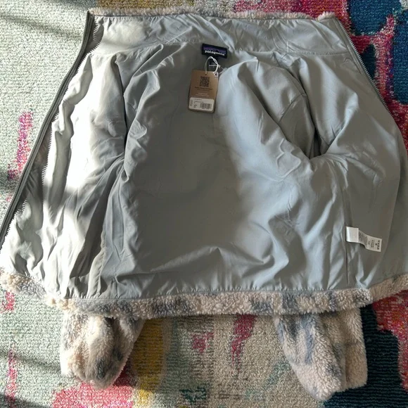 NWT Patagonia Lunar Dusk Jacket in Winter Bark Sleet Green